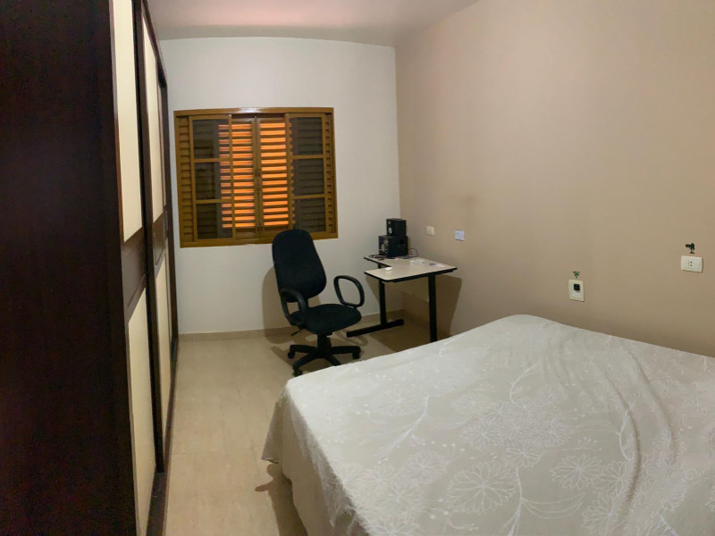 Casa à venda Jardim da Glória com 351m² e 5 quartos por R$ 1.100.000 - 1b1c6b79-6114-4a61-9bbc-593577080560.jpeg