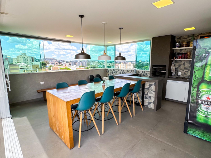 Cobertura à venda Santa Branca com 160m² e 3 quartos por R$ 890.000 - f95c2756-90c1-4e7b-af01-64c50fe7d5c4.jpeg