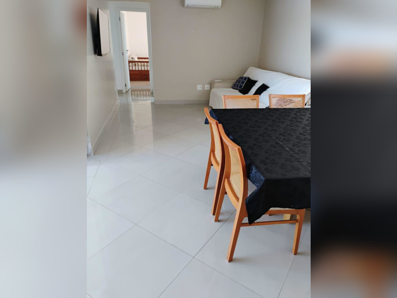 Apartamento à venda Pitangueiras com 110m² e 3 quartos por R$ 890.000 - vista-sala-quartos.jpg