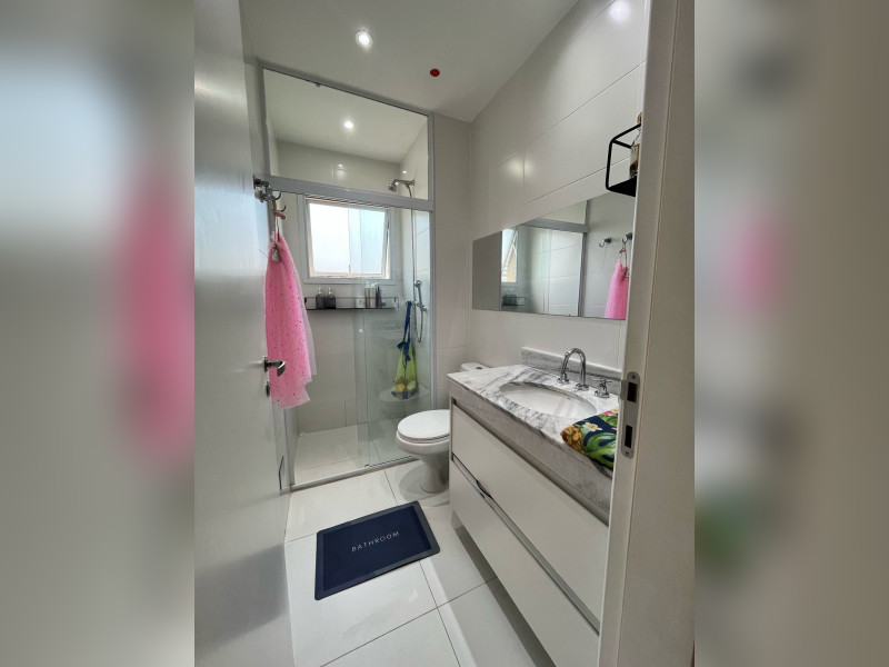 Apartamento à venda Centro com 77m² e 2 quartos por R$ 700.000 - img-20250227-wa0035.jpg