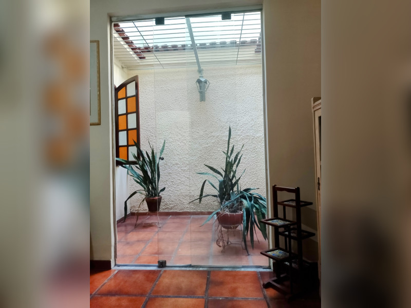 Casa à venda Penha com 256m² e 2 quartos por R$ 895.000 - img-20250310-154748-0872.jpg