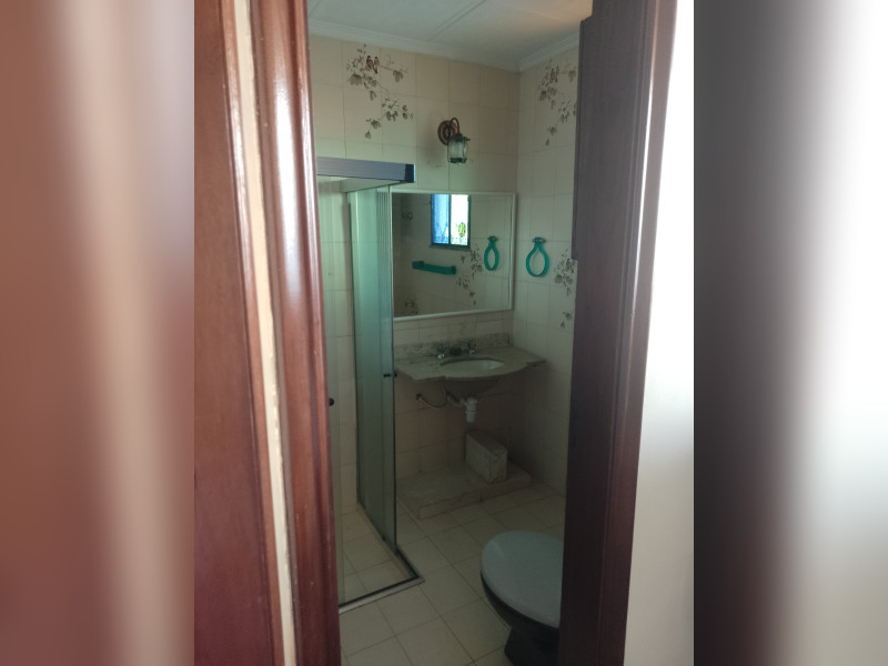Casa à venda Penha com 256m² e 2 quartos por R$ 895.000 - img-20250310-154959-111.jpg