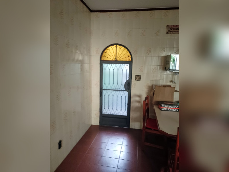 Casa à venda Penha com 256m² e 2 quartos por R$ 895.000 - img-20250310-155028-120.jpg