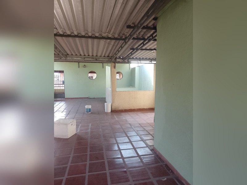 Casa à venda Penha com 256m² e 2 quartos por R$ 895.000 - img-20250310-155242-052.jpg