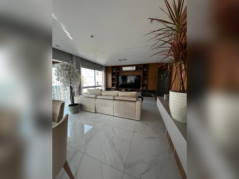 Apartamento à venda Jardim Vila Mariana com 180m² e 4 quartos por R$ 3.500.000 - imagem-do-whatsapp-de-2025-02-28-as-155725-2803d498.jpg