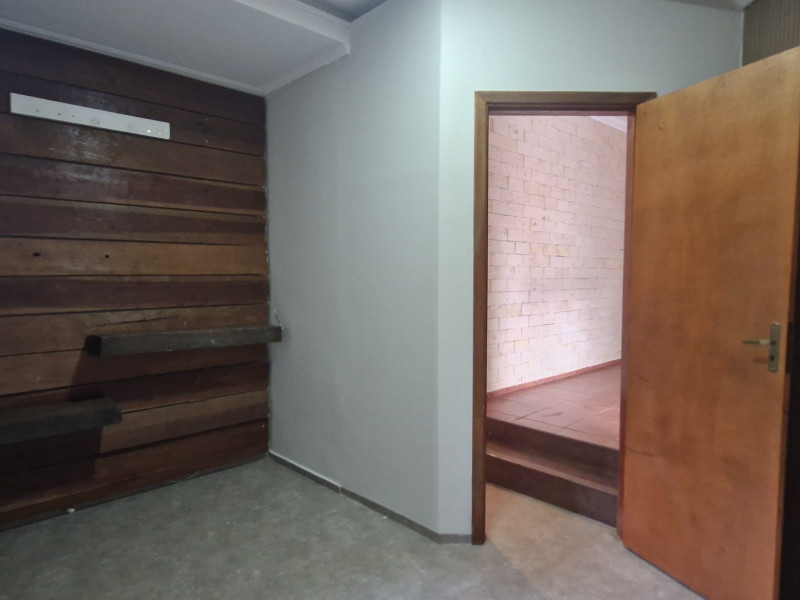 Casa à venda Bairro Seminário com 156m² e 3 quartos por R$ 750.000 - dfd97aa9-37f0-4d24-b044-df1221db6ca2.jpg