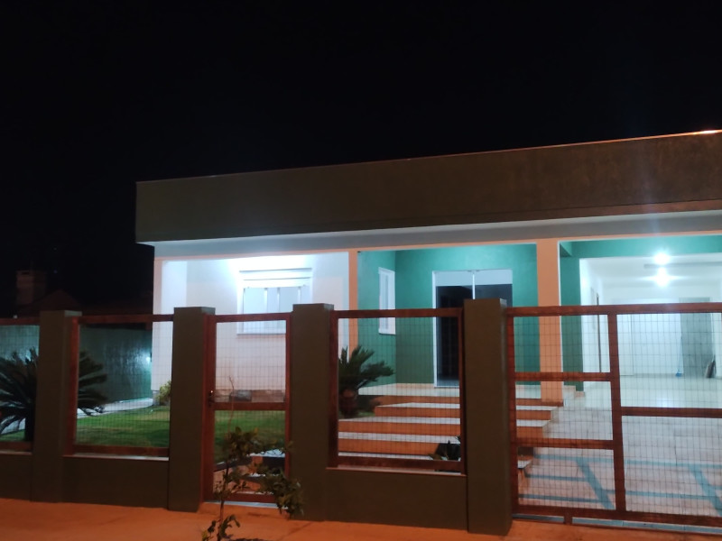Casa à venda Atlântida sul  com 180m² e 3 quartos por R$ 650.000 - 1000537466.jpg