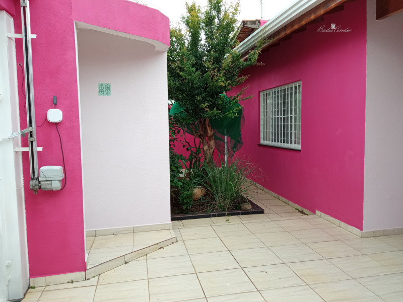 Casa à venda Parque Sao Lourenco com 300m² e 5 quartos por R$ 900.000 - frontal-3.jpg