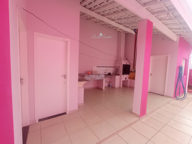 Casa à venda Parque Sao Lourenco com 300m² e 5 quartos por R$ 900.000 - fundos-4.jpg