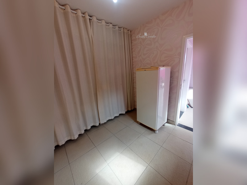 Casa à venda Parque Sao Lourenco com 300m² e 5 quartos por R$ 900.000 - fundos-quarto-11.jpg