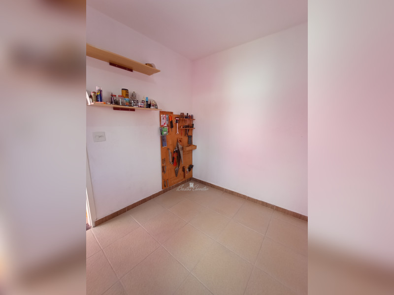 Casa à venda Parque Sao Lourenco com 300m² e 5 quartos por R$ 900.000 - fundos-quarto-21.jpg