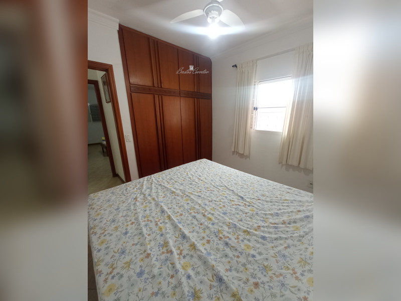 Casa à venda Parque Sao Lourenco com 300m² e 5 quartos por R$ 900.000 - quarto-12.jpg