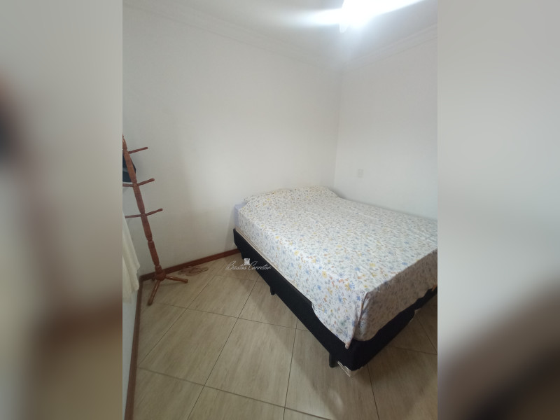 Casa à venda Parque Sao Lourenco com 300m² e 5 quartos por R$ 900.000 - quarto-13.jpg