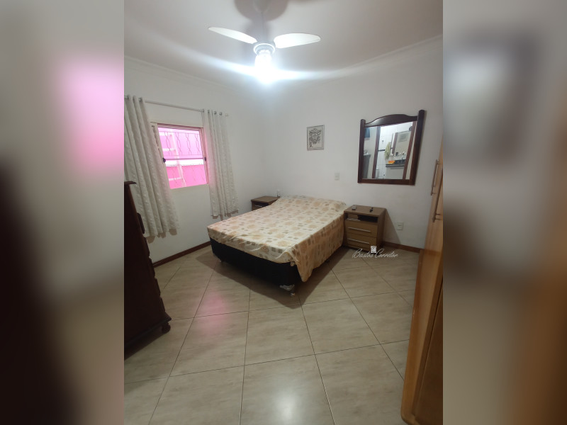 Casa à venda Parque Sao Lourenco com 300m² e 5 quartos por R$ 900.000 - quarto-suite-3.jpg