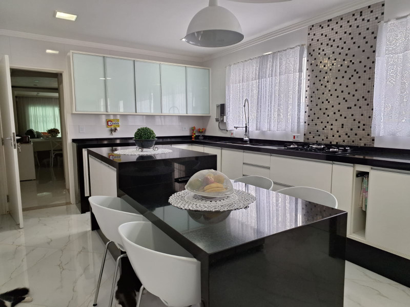 Casa à venda Vila Albertina com 280m² e 3 quartos por R$ 1.600.000 - wwmrj-oodlf0ad5bexg07ijg.jpeg