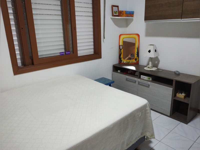 Casa de condomínio à venda Capão Novo com 68m² e 2 quartos por R$ 300.000 - img-20250307-203014285.jpg