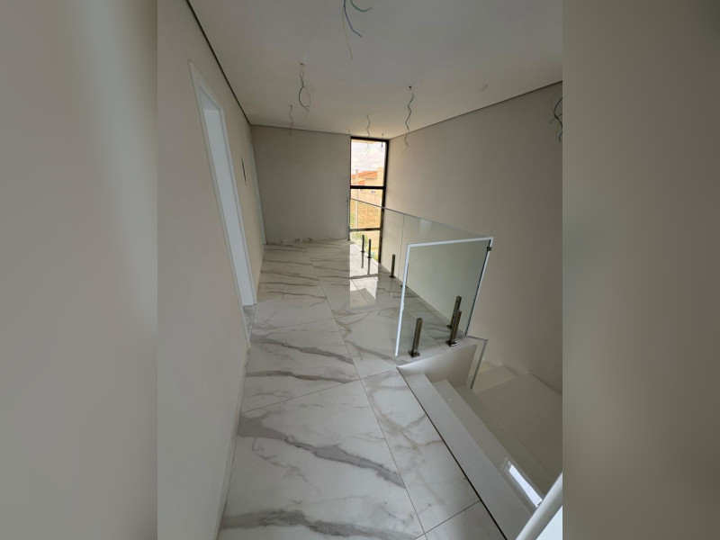 Casa de condomínio à venda Cidade Alpha com 198m² e 3 quartos por R$ 1.390.000 - imagem-do-whatsapp-de-2025-03-12-as-120524-aa7b396a.jpg