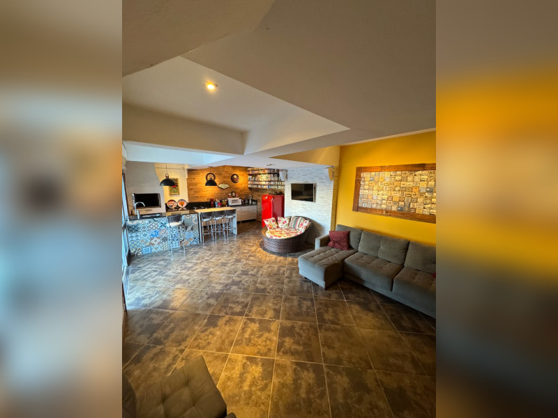 Casa à venda Higienópolis com 400m² e 4 quartos por R$ 2.350.000 - whatsapp-image-2025-03-15-at-064710-2.jpeg