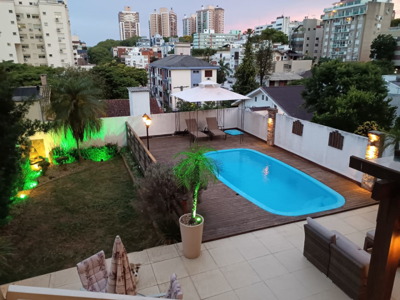 Casa à venda Higienópolis com 400m² e 4 quartos por R$ 2.350.000 - whatsapp-image-2025-03-15-at-181427-1.jpeg