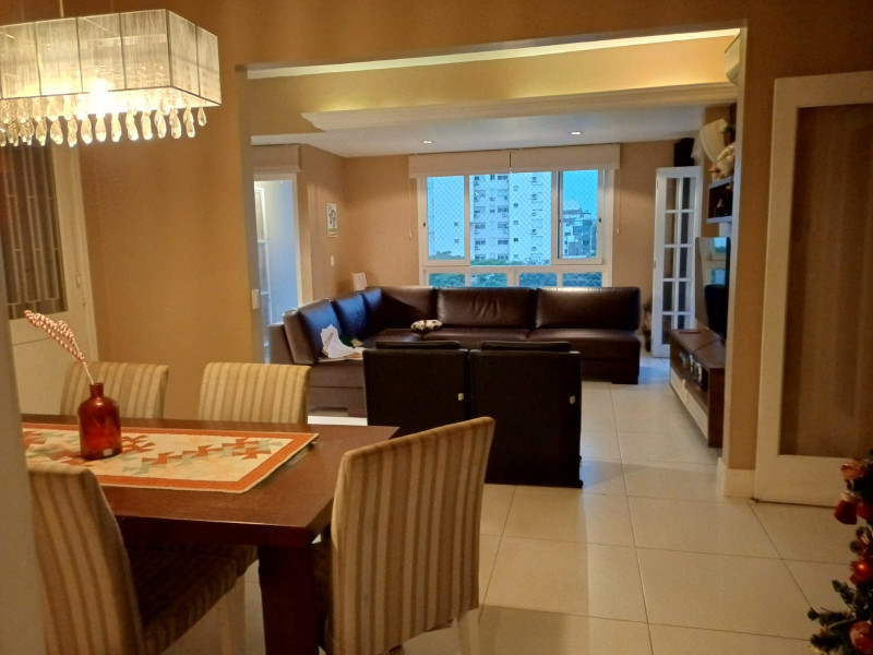Casa à venda Higienópolis com 400m² e 4 quartos por R$ 2.350.000 - whatsapp-image-2025-03-15-at-181427-2.jpeg