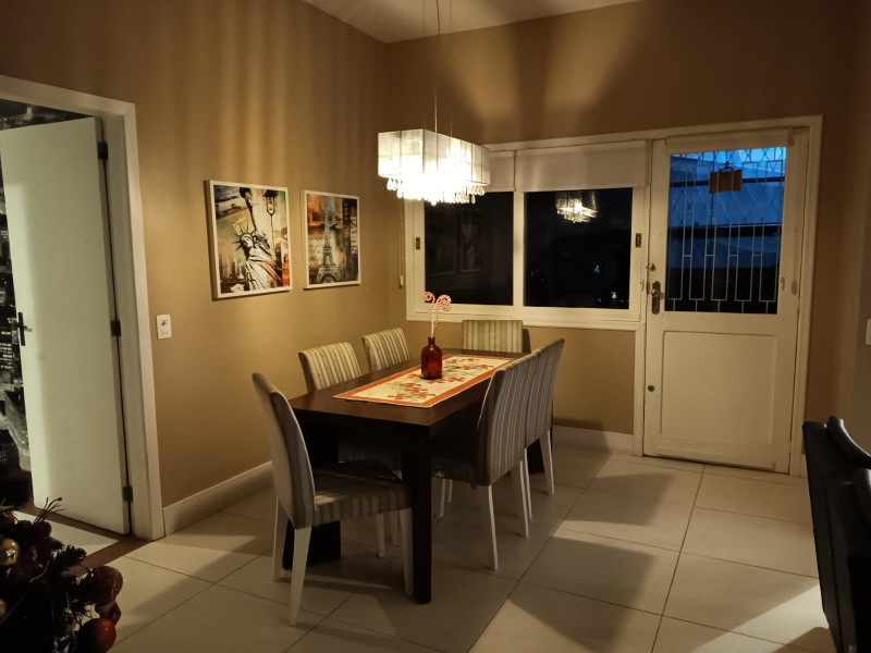 Casa à venda Higienópolis com 400m² e 4 quartos por R$ 2.350.000 - whatsapp-image-2025-03-15-at-181427-4.jpeg