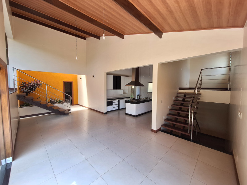 Casa à venda Fazenda dos Pires com 280m² e 3 quartos por R$ 1.850.000 - 20250315-103821.jpg