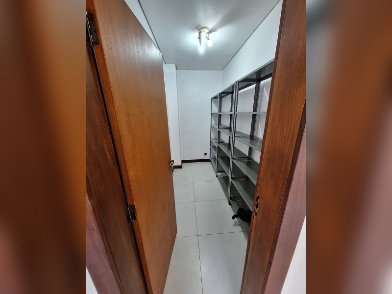 Casa à venda Fazenda dos Pires com 280m² e 3 quartos por R$ 1.850.000 - 20250315-104036.jpg