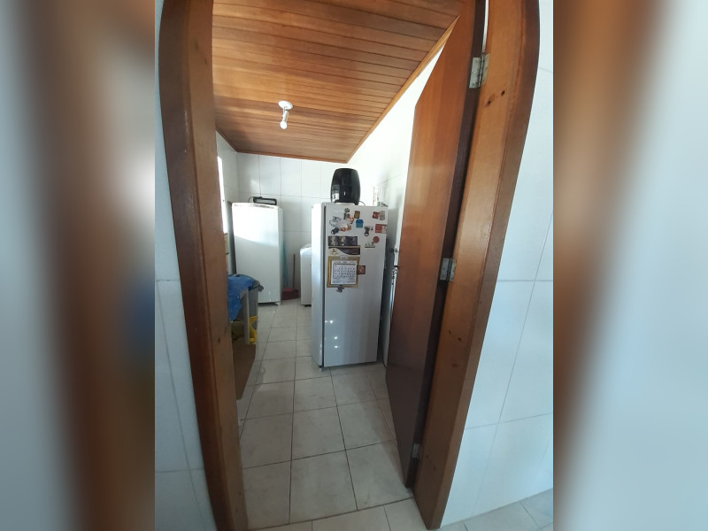 Casa à venda Alto Tarumã com 213m² e 3 quartos por R$ 590.000 - img-20241223-wa0046.jpg