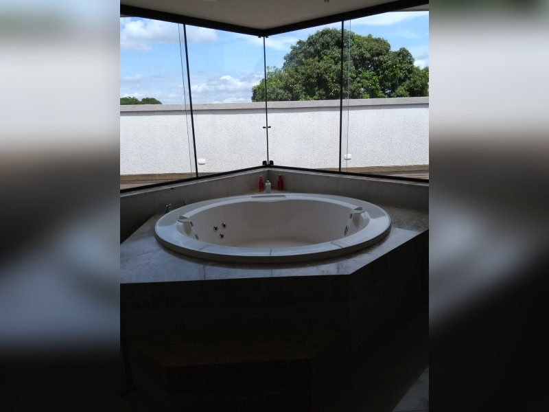 Casa de condomínio à venda PARK WAY com 534m² e 7 quartos por R$ 2.037.000 - img-20250203-wa0066.jpg