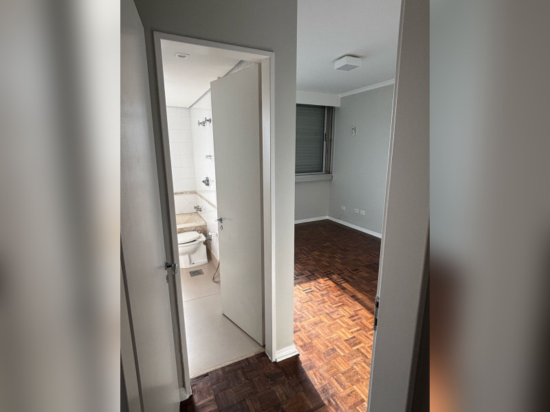 Apartamento à venda Vila Suzana com 140m² e 3 quartos por R$ 1.000.000 - 5b5578f0-2e5c-4246-889e-86c136a58bfc.jpeg