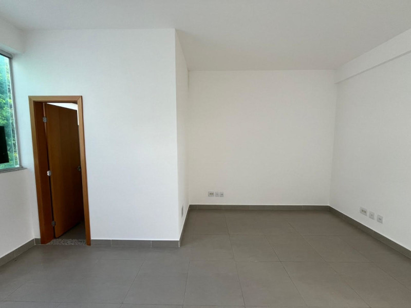 Comercial à venda Buritis com 30m² e 1 quarto por R$ 250.000 - foto-10.jpg