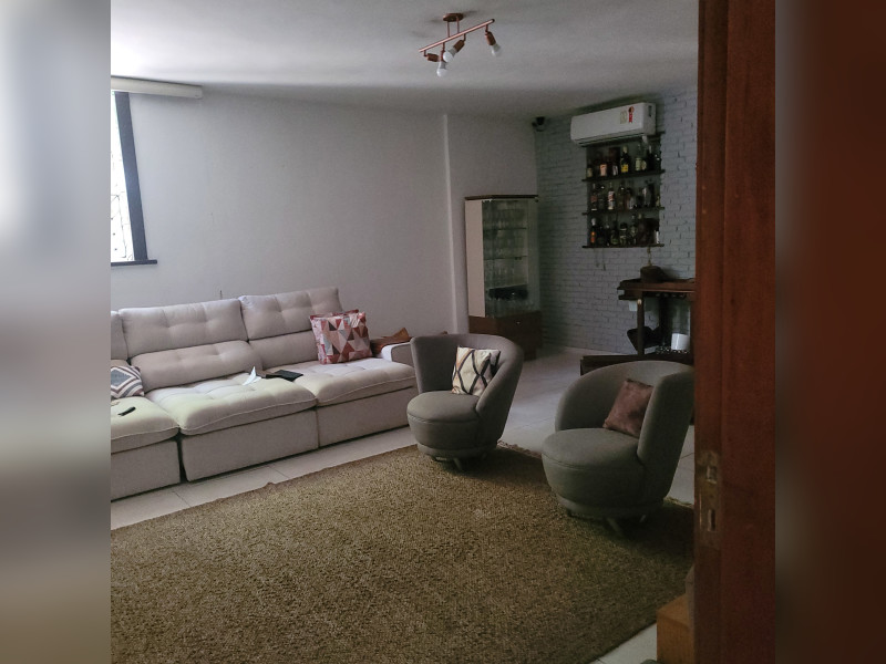 Casa à venda Laranjeiras com 450m² e 5 quartos por R$ 2.900.000 - 20241107-101156.jpg