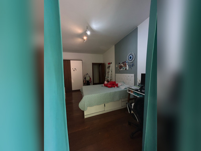 Casa à venda Laranjeiras com 450m² e 5 quartos por R$ 2.900.000 - img-20250324-wa0058.jpg