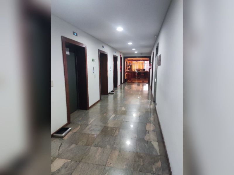 Comercial à venda Centro com 90m² e 1 quarto por R$ 520.000 - a388ec59-9f51-4a6e-b6a4-0d41c8ab4134.jpg