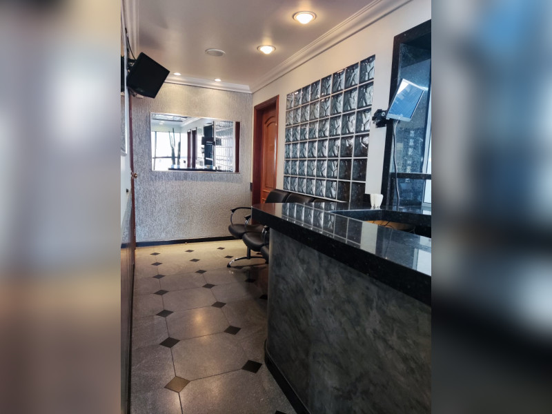 Comercial à venda Centro com 90m² e 1 quarto por R$ 520.000 - b57d359e-50ea-408a-89a0-768b5d4a8c26.jpg