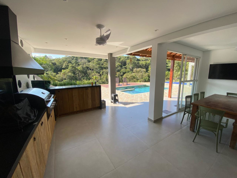 Chácara à venda Do Carmo (Canguera) com 200m² e 4 quartos por R$ 899.000 - whatsapp-image-2025-03-07-at-182805-2.jpeg