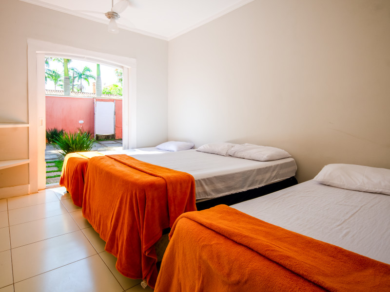 Casa à venda Balneário Praia do Pernambuco com 850m² e 8 quartos por R$ 1.700.000 - 21-martarellos-594.jpg