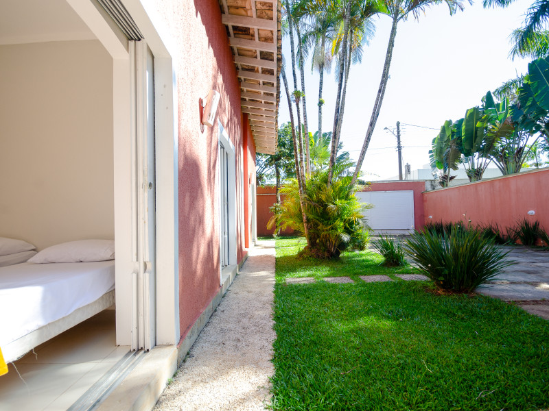 Casa à venda Balneário Praia do Pernambuco com 850m² e 8 quartos por R$ 1.700.000 - 39-martarellos-594.jpg