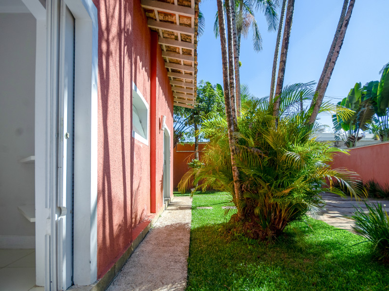 Casa à venda Balneário Praia do Pernambuco com 850m² e 8 quartos por R$ 1.700.000 - 40-martarellos-594.jpg