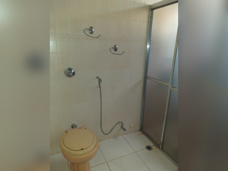 Casa à venda Centro com 247m² e 4 quartos por R$ 880.000 - banheiro-pav-superior-min.jpg