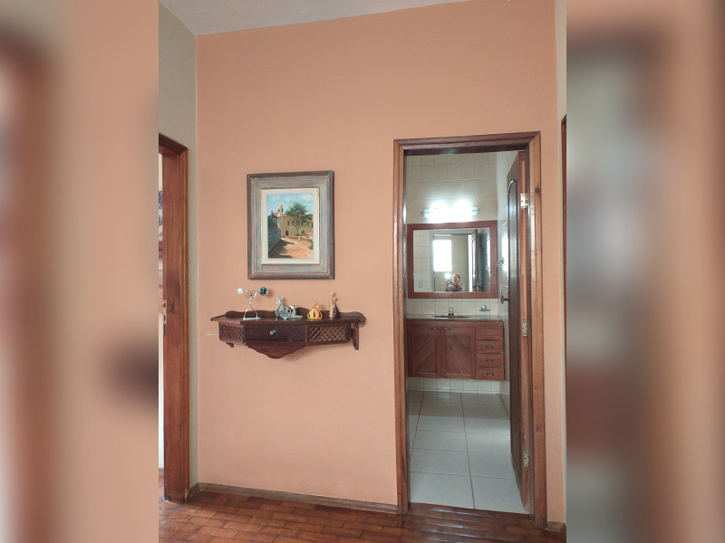 Casa à venda Centro com 247m² e 4 quartos por R$ 930.000 - hall-pav-superior1.jpg
