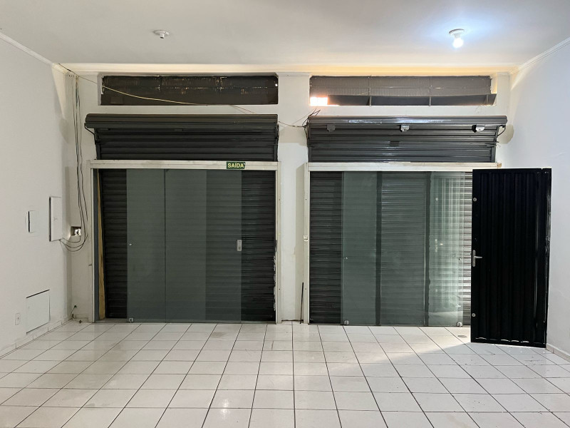 Comercial à venda Centro com 225m² e 1 quarto por R$ 500.000 - whatsapp-image-2025-04-01-at-101334-1.jpeg