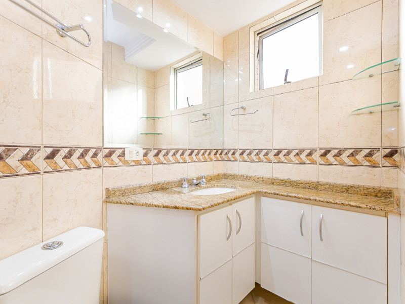 Apartamento à venda Água Verde com 150m² e 2 quartos por R$ 640.000 - imagem-do-whatsapp-de-2025-04-02-as-143157-bad6f4a9.jpg