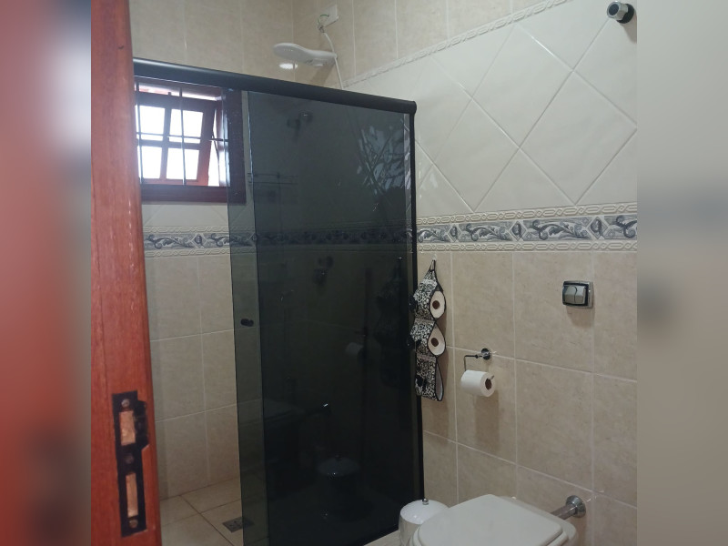 Casa à venda Parque das Flores com 300m² e 3 quartos por R$ 1.490.000 - img-20250117-wa0027.jpg