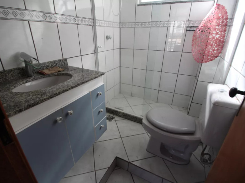 Casa de condomínio à venda Pechincha com 249m² e 3 quartos por R$ 630.000 - banheiro-da-suite-3.jpg