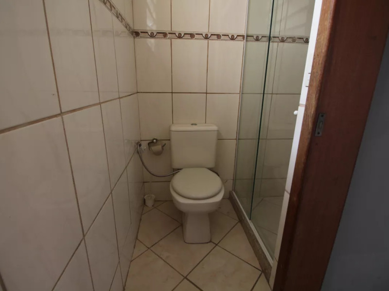 Casa de condomínio à venda Pechincha com 249m² e 3 quartos por R$ 630.000 - banheiro-social-1.jpg