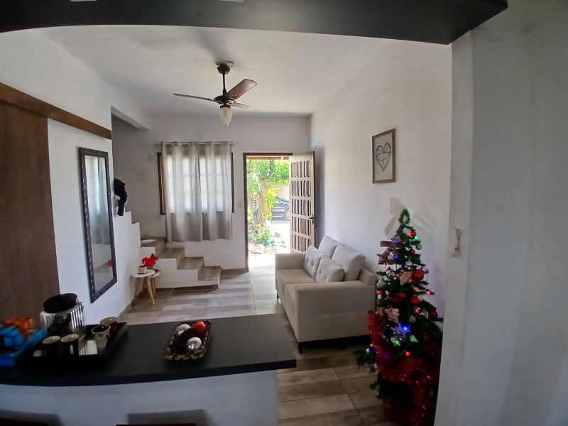 Casa à venda Barra da Lagoa com 500m² e 5 quartos por R$ 1.800.000 - 1000019553.jpg