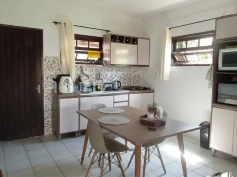Casa à venda Barra da Lagoa com 500m² e 5 quartos por R$ 1.800.000 - screenshot-20260331-133859-gallery.jpg