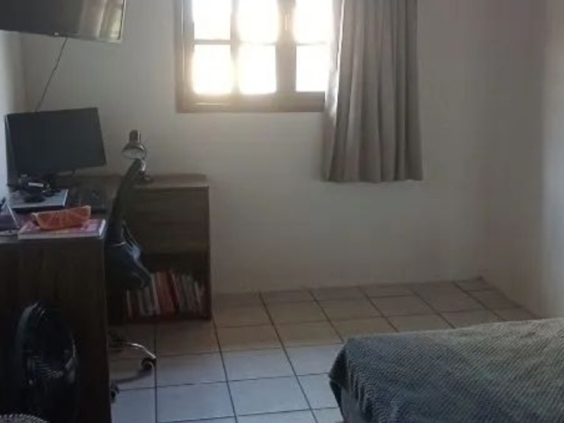 Casa à venda Barra da Lagoa com 500m² e 5 quartos por R$ 1.800.000 - screenshot-20260331-133928-gallery.jpg