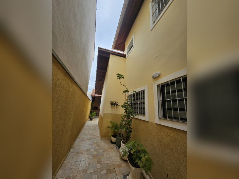 Casa à venda Bal Casa Branca com 187m² e 3 quartos por R$ 680.000 - 20250315-103005.jpg